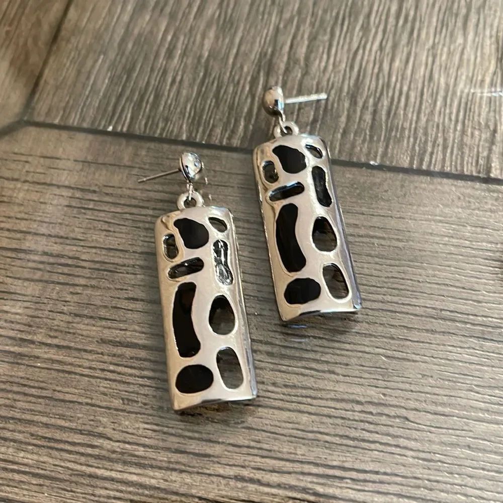Vintage Silver-tone Rectangle Dangle Earrings with Abstract Design